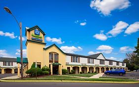 Best Western East Brunswick Inn