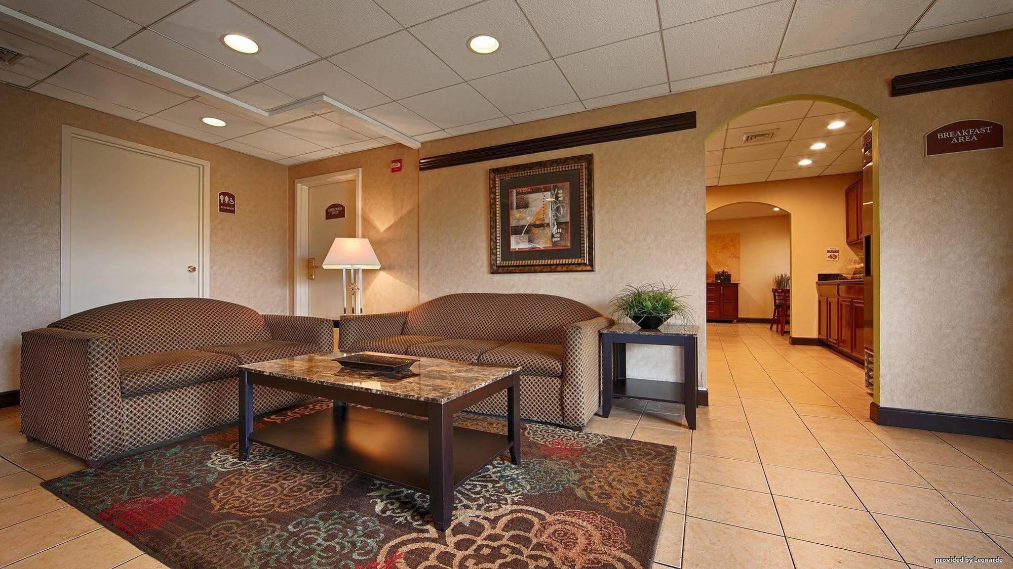 Surestay Hotel By Best Western East Brunswick Exterior photo